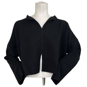 Backstage boutique sweater